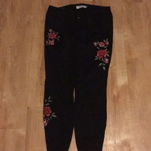 Black floral jeggings